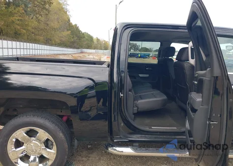 2015 Chevrolet Silverado 1500 2Lz из США, поврежденный, VIN 3GCUKSECXFG492468